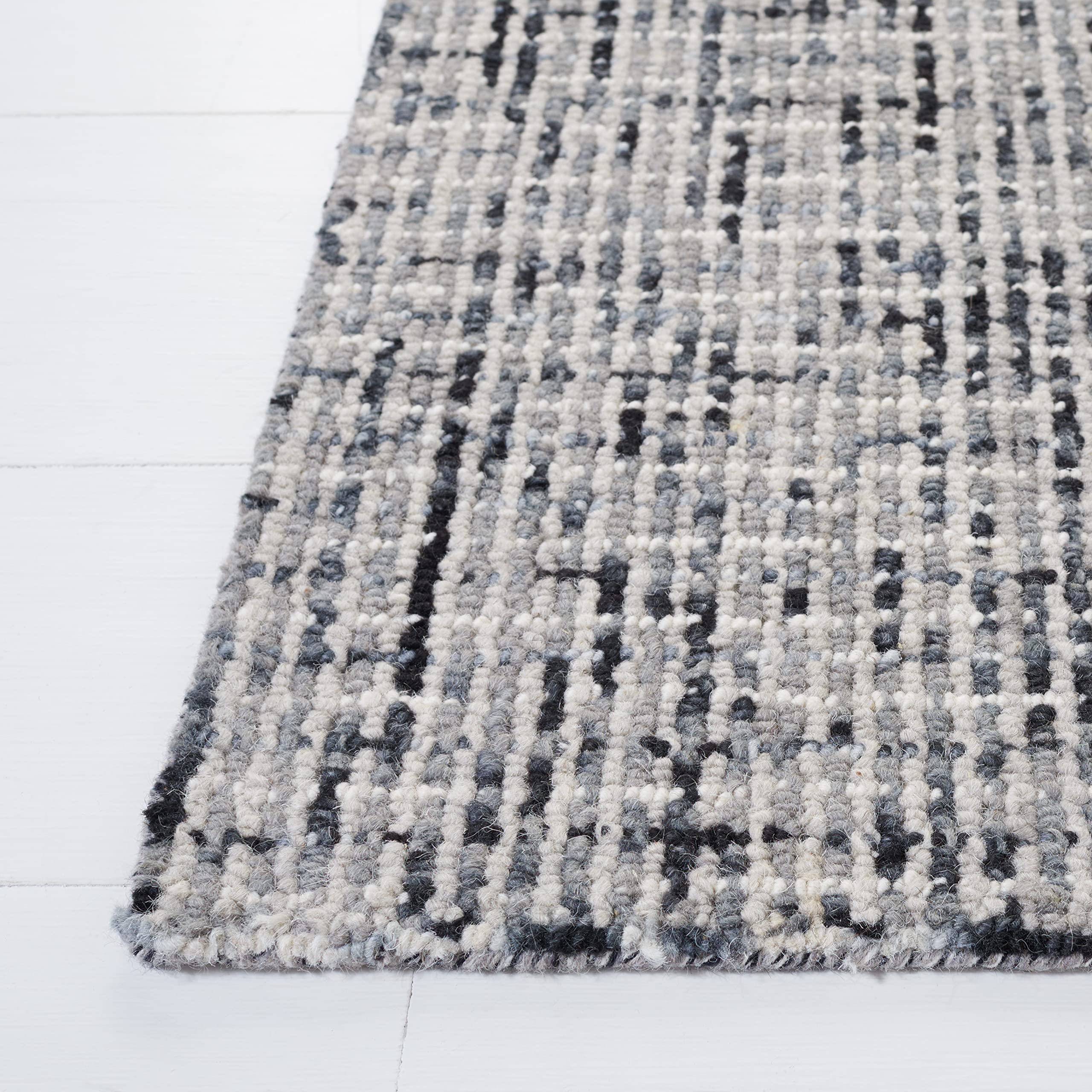 Safavieh Abstract Collection Area Rug - 6' Square, Dark Grey & Ivory, Handmade Wool, Ideal For High Traffic Areas In Living Room